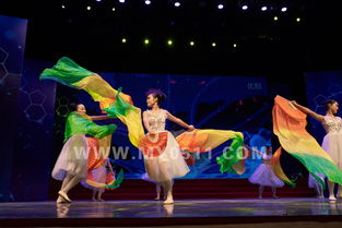 缤纷社团展风采，青春绽放五周年——镇江崇实女子中学庆祝复校五周年元旦文艺汇演